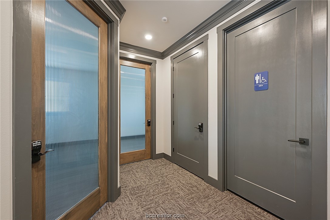 College Station, Texas 77845, United States, ,Commercial,Active,63303