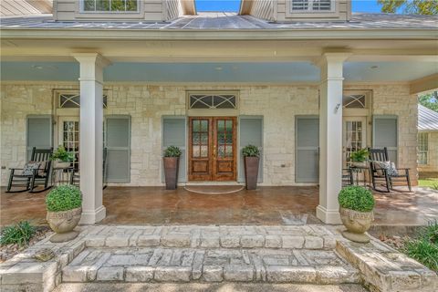 Tiny photo for 5821 Stallion Ridge Rdg, College Station, TX 77845 (MLS # 25010560)