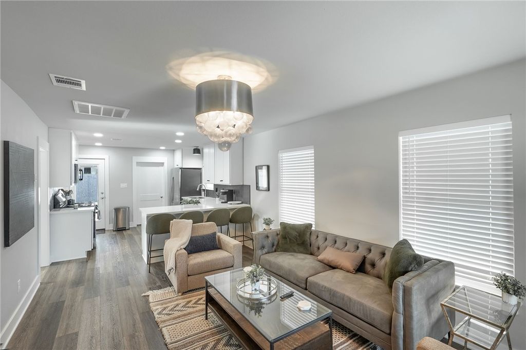 Photo of 1015 E 27th Street, Bryan, TX 77803 (MLS # 25012364)