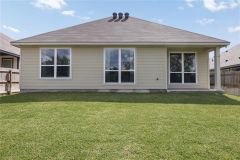 Tiny photo for 1338 Kingsgate Drive, Bryan, TX 77807 (MLS # 26012432)