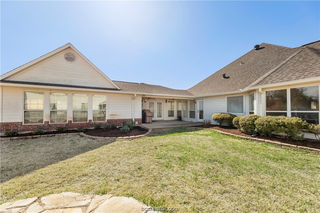 College Station, Texas 77845, United States, 4 Bedrooms Bedrooms, ,3 BathroomsBathrooms,Residential,Pending,63603