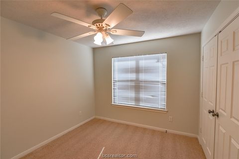Tiny photo for 902 Trellis Gate Court, College Station, TX 77845 (MLS # 26004867)