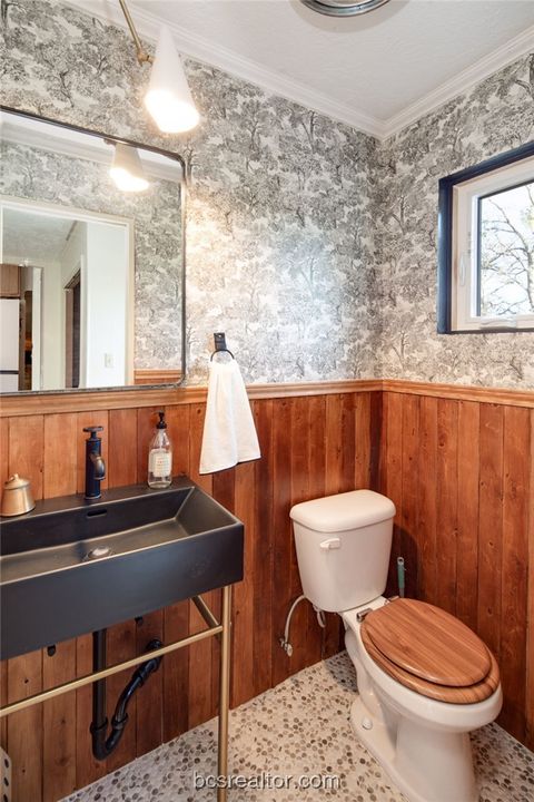 Tiny photo for 1013 Lyceum Court, College Station, TX 77840 (MLS # 26001496)