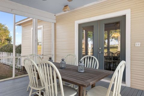 Tiny photo for 6020 Valley View Lane, Brenham, TX 77833 (MLS # 25010504)