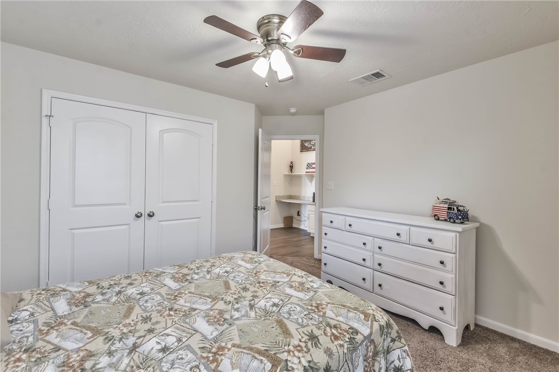 Bryan, Texas 77807, United States, 3 Bedrooms Bedrooms, ,2 BathroomsBathrooms,Residential,Pending,123532