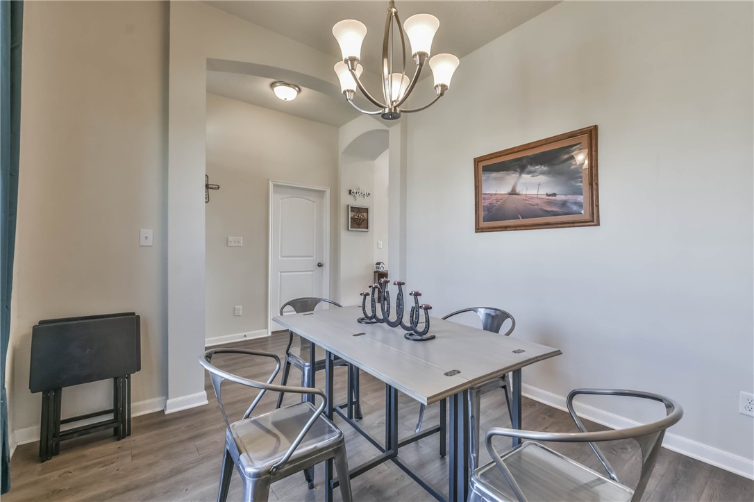 Bryan, Texas 77807, United States, 3 Bedrooms Bedrooms, ,2 BathroomsBathrooms,Residential,Pending,123532