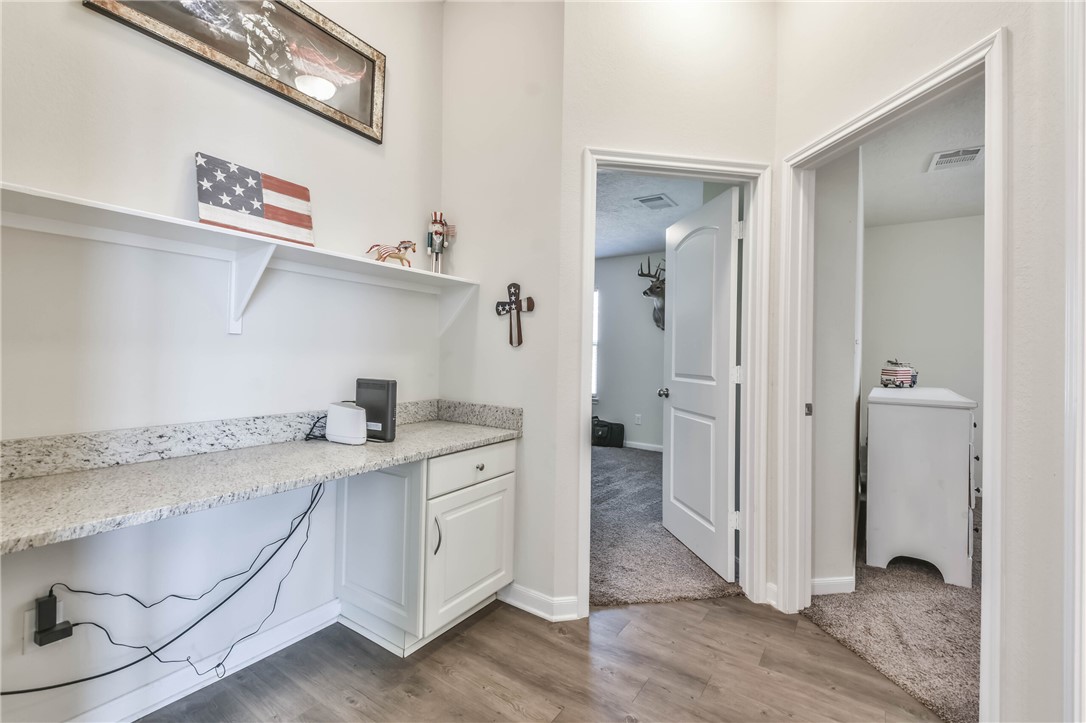 Bryan, Texas 77807, United States, 3 Bedrooms Bedrooms, ,2 BathroomsBathrooms,Residential,Pending,123532