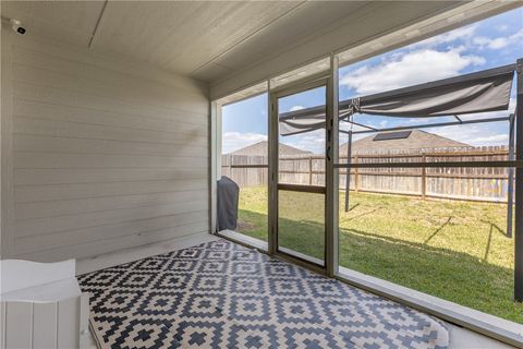 Tiny photo for 2016 Chief Street, Bryan, TX 77807 (MLS # 26004141)