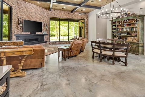 Tiny photo for 2900 E Embers Court, Bryan, TX 77808 (MLS # 26000047)