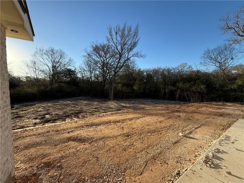 Tiny photo for 5012 Paulo Court, Bryan, TX 77808 (MLS # 26001597)