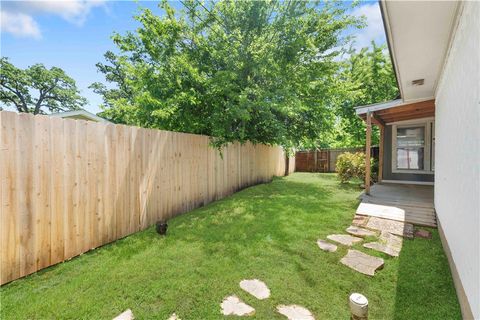Tiny photo for 4403 Robinhood Circle, Bryan, TX 77803 (MLS # 26005444)
