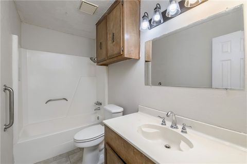 Tiny photo for 4403 Robinhood Circle, Bryan, TX 77803 (MLS # 26005444)