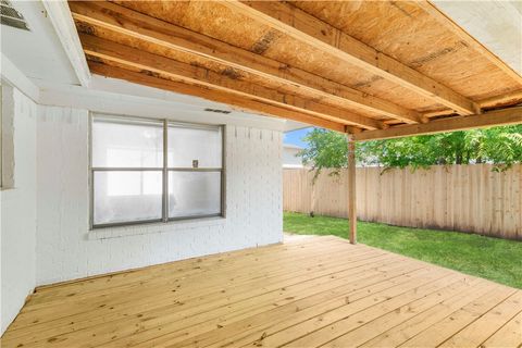 Tiny photo for 4403 Robinhood Circle, Bryan, TX 77803 (MLS # 26005444)
