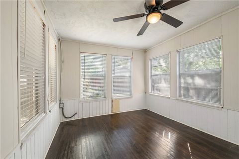 Tiny photo for 4403 Robinhood Circle, Bryan, TX 77803 (MLS # 26005444)