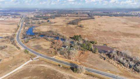 Tiny photo for 2365 S FM 46, Franklin, TX 77856 (MLS # 26001599)