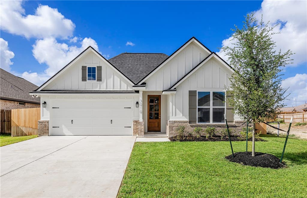 Photo of 3010 Teller Drive, Bryan, TX 77808 (MLS # 26009258)