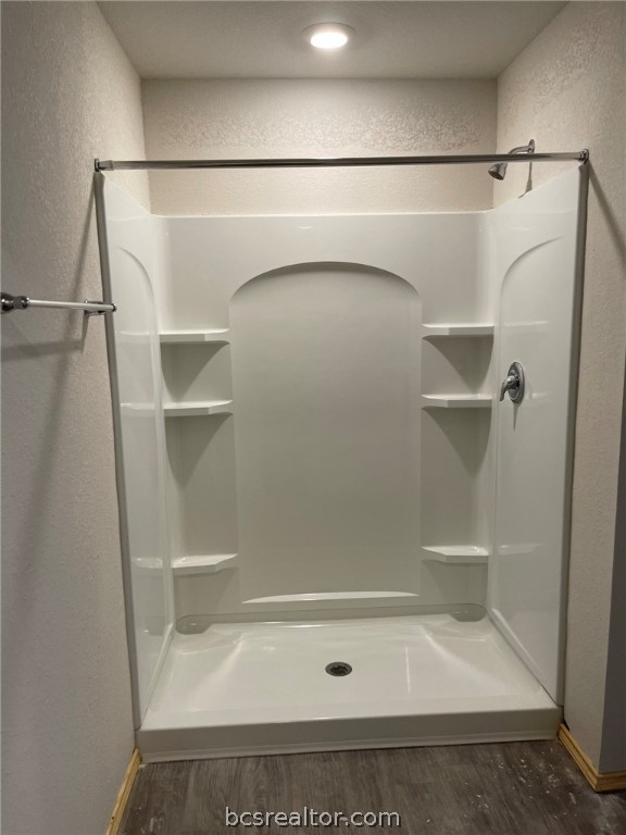 Navasota, Texas 77868, United States, 4 Bedrooms Bedrooms, ,2 BathroomsBathrooms,Residential,Active,53377