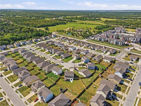 Tiny photo for 6001 Crest Bridge Court, Bryan, TX 77807 (MLS # 26004574)