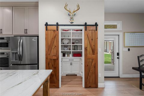 Tiny photo for 914 Axis Lane, Franklin, TX 77856 (MLS # 26003381)