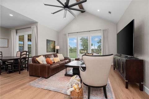 Tiny photo for 914 Axis Lane, Franklin, TX 77856 (MLS # 26003381)