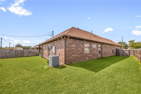 Tiny photo for 511 Sunny Street, Caldwell, TX 77836 (MLS # 26011170)
