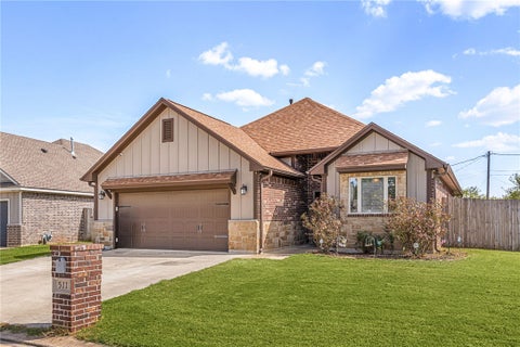 Tiny photo for 511 Sunny Street, Caldwell, TX 77836 (MLS # 26011170)