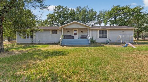 Photo of 2535 Canyon Drive, Caldwell, TX 77836 (MLS # 25010733)