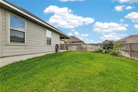 Tiny photo for 2038 Chief Street, Bryan, TX 77807 (MLS # 26006398)