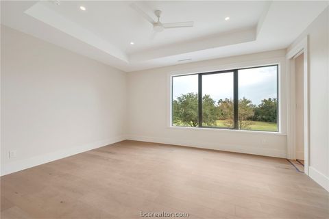 Tiny photo for 4212 Tuscany Court, Bryan, TX 77802 (MLS # 26002772)