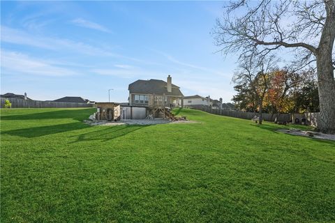 Tiny photo for 1700 Twin Oaks Circle Cir, Brenham, TX 77833 (MLS # 25013145)