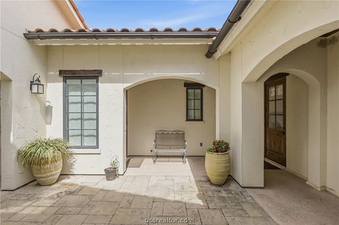 Tiny photo for 4229 Villaggio Court, Bryan, TX 77802 (MLS # 26003810)