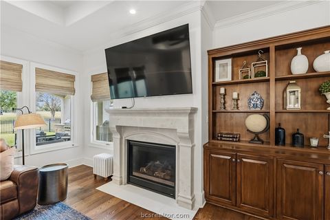 Tiny photo for 4229 Villaggio Court, Bryan, TX 77802 (MLS # 26003810)