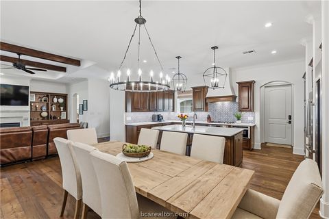 Tiny photo for 4229 Villaggio Court, Bryan, TX 77802 (MLS # 26003810)