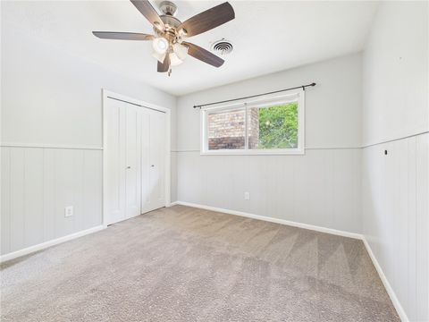 Tiny photo for 902 Briar Bend Court, Bryan, TX 77802 (MLS # 26005041)