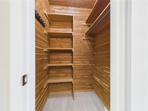 Tiny photo for 902 Briar Bend Court, Bryan, TX 77802 (MLS # 26005041)