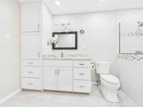 Tiny photo for 902 Briar Bend Court, Bryan, TX 77802 (MLS # 26005041)