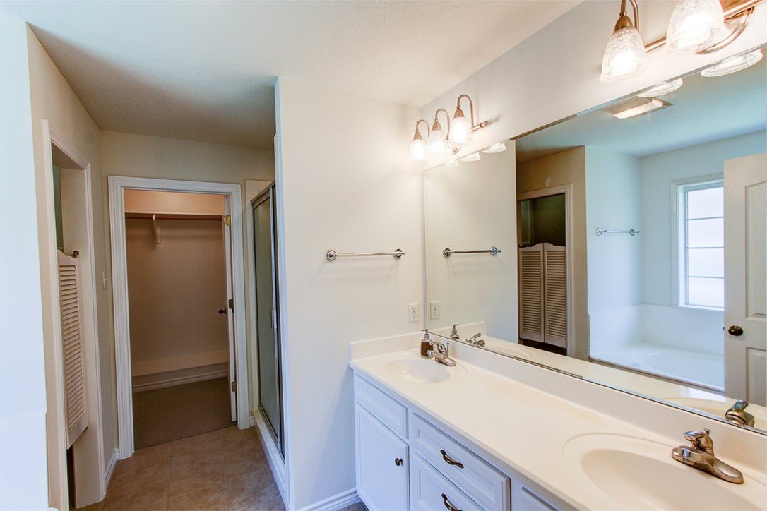 College Station, Texas 77845, United States, 4 Bedrooms Bedrooms, ,3 BathroomsBathrooms,Residential,Active,103865