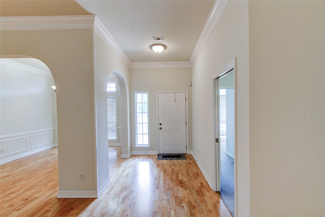 College Station, Texas 77845, United States, 4 Bedrooms Bedrooms, ,3 BathroomsBathrooms,Residential,Active,103865