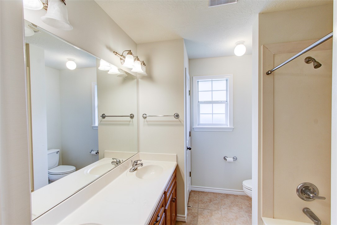 College Station, Texas 77845, United States, 4 Bedrooms Bedrooms, ,3 BathroomsBathrooms,Residential,Active,103865