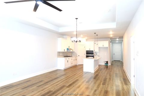 Tiny photo for 2004 Reagan Court, Bryan, TX 77802 (MLS # 26006292)