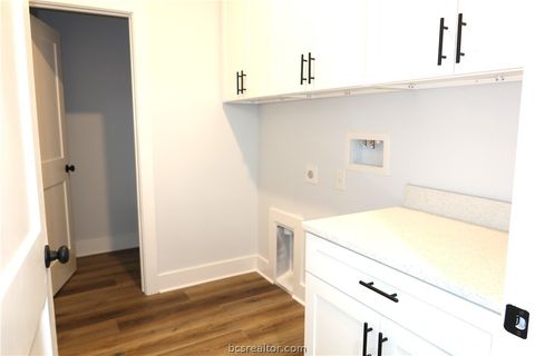 Tiny photo for 2004 Reagan Court, Bryan, TX 77802 (MLS # 26006292)