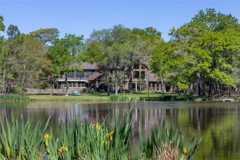 3702 County Road 151 Bedias TX 77831