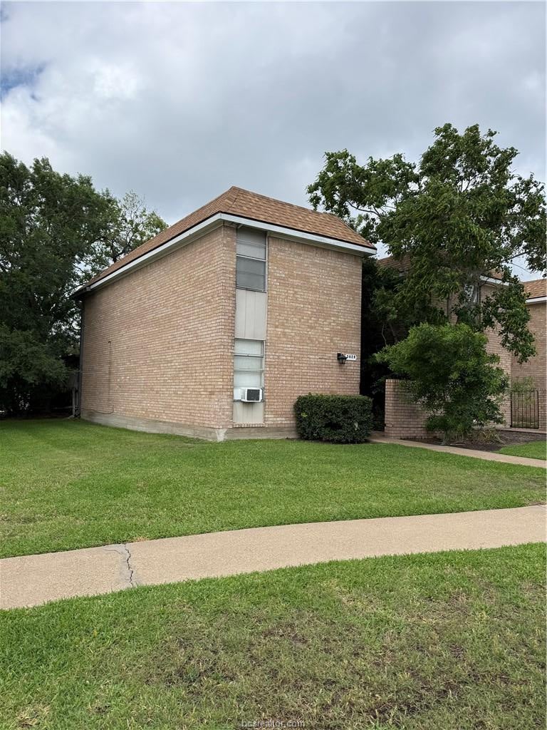 Photo of 3828 Plainsman Lane, Bryan, TX 77802 (MLS # 26012214)