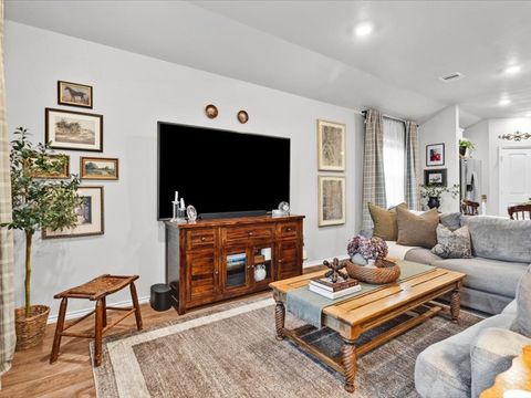 Tiny photo for 2429 Mulligan Lane, Navasota, TX 77868 (MLS # 26006332)
