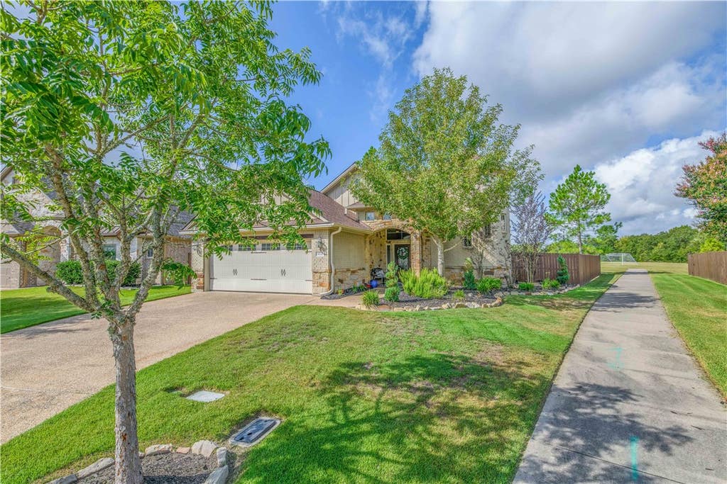 Photo of 4117 Rocky Mountain Court, College Station, TX 77845 (MLS # 26010074)