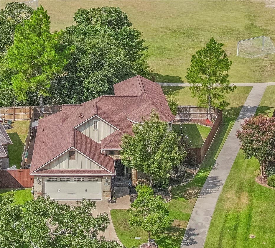 Photo of 4117 Rocky Mountain Court, College Station, TX 77845 (MLS # 26010074)