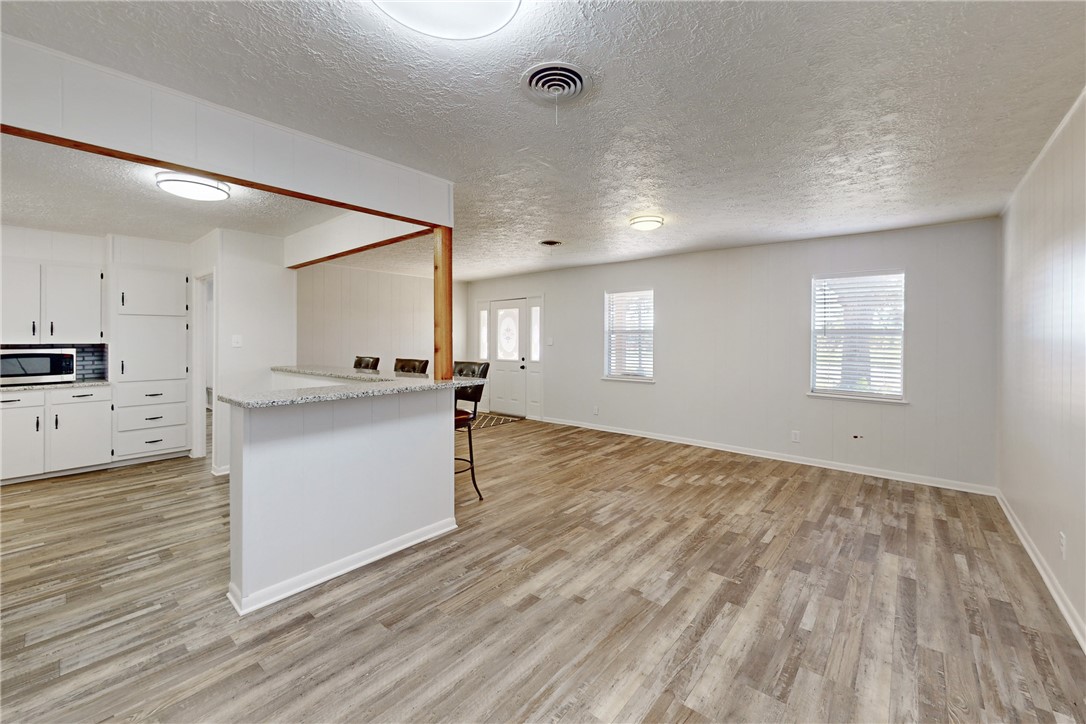 415 W Decherd Street