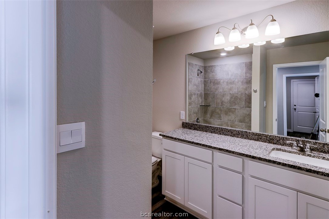 College Station, Texas 77845, United States, 3 Bedrooms Bedrooms, ,2 BathroomsBathrooms,Residential,Pending,54050