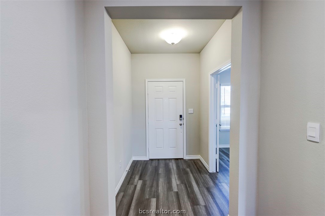 College Station, Texas 77845, United States, 3 Bedrooms Bedrooms, ,2 BathroomsBathrooms,Residential,Pending,54050