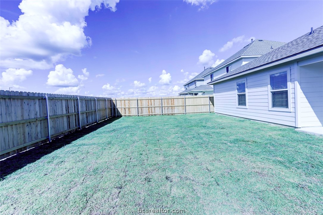 College Station, Texas 77845, United States, 3 Bedrooms Bedrooms, ,2 BathroomsBathrooms,Residential,Pending,54050